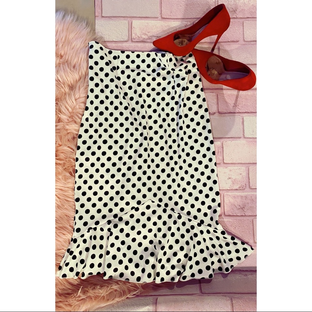 White and Black polka dot pencil skirt